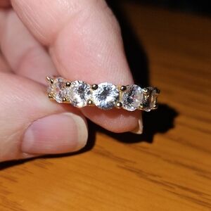 Elegant Gold and Silver Women's Ring